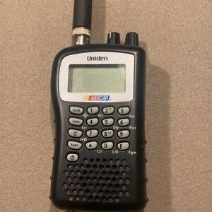 Uniden NASCAR scanner used still works